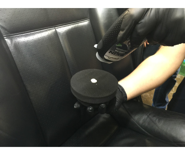 Ультрамягкий ручной аппликатор для нанесения защитных покрытий Hand Puck Black 130*50 mm